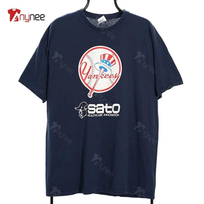 Vintage Mlb Navy New York Yankees Tshirt